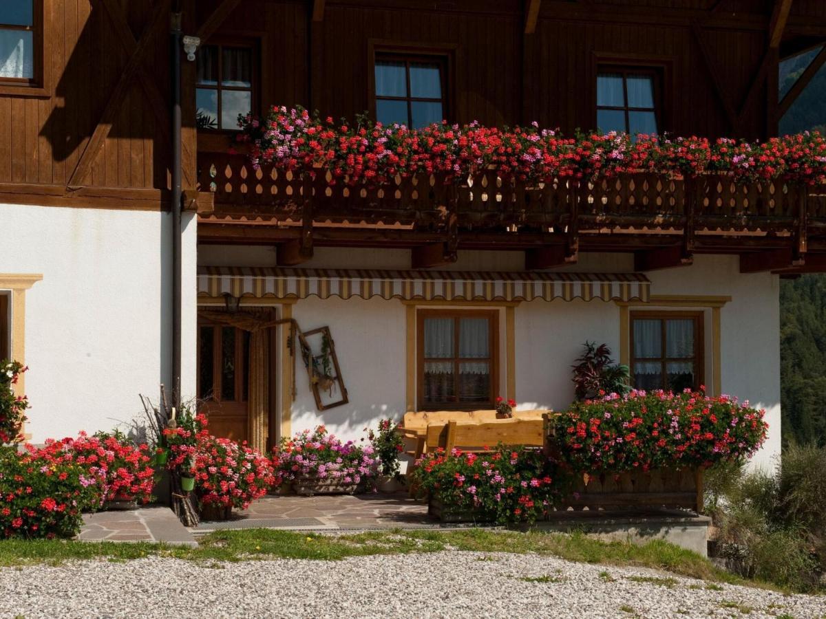 Apartment House Niedermunthof Sass Rigais, Villnoess Exterior foto